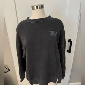AERIE Women's NYC Sweatshirt